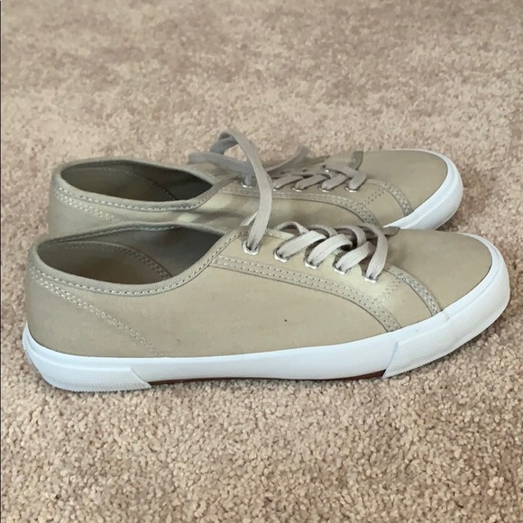 Old Navy canvas sneaker - Picture 2 of 2